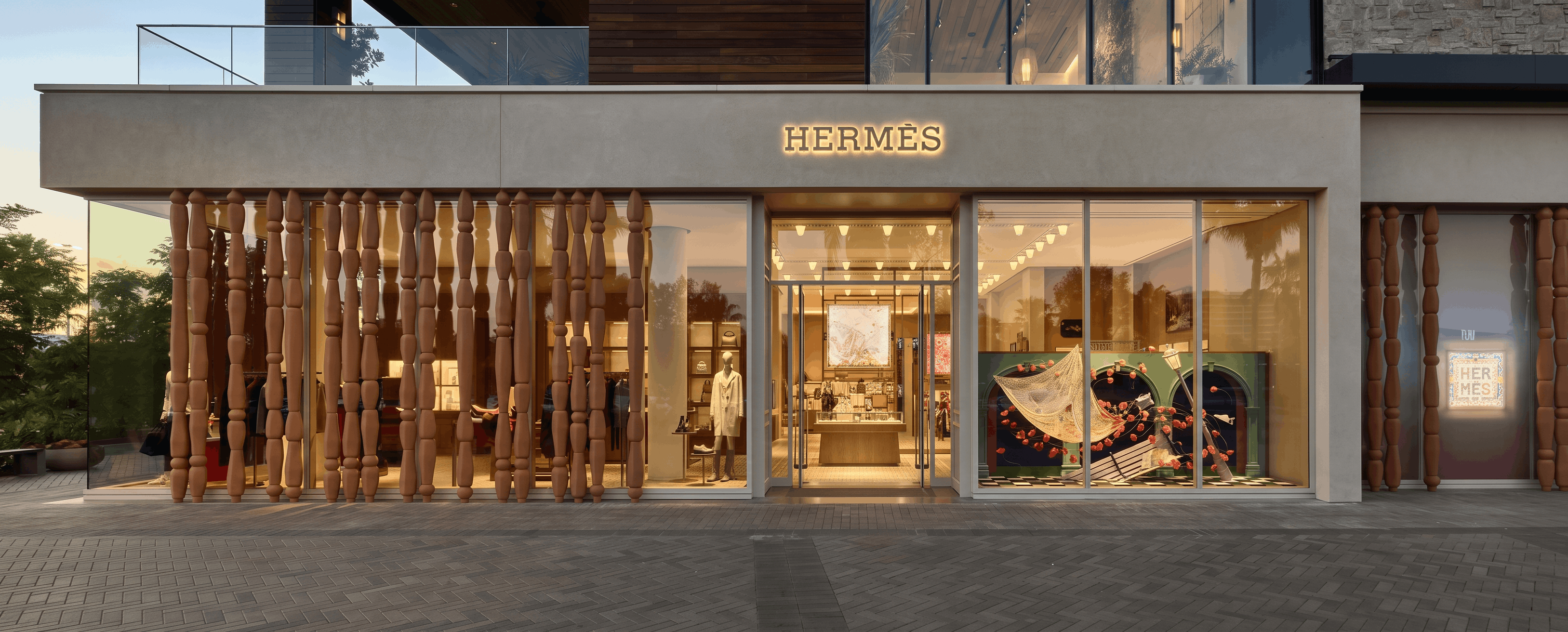 HERMES TOPANGA
