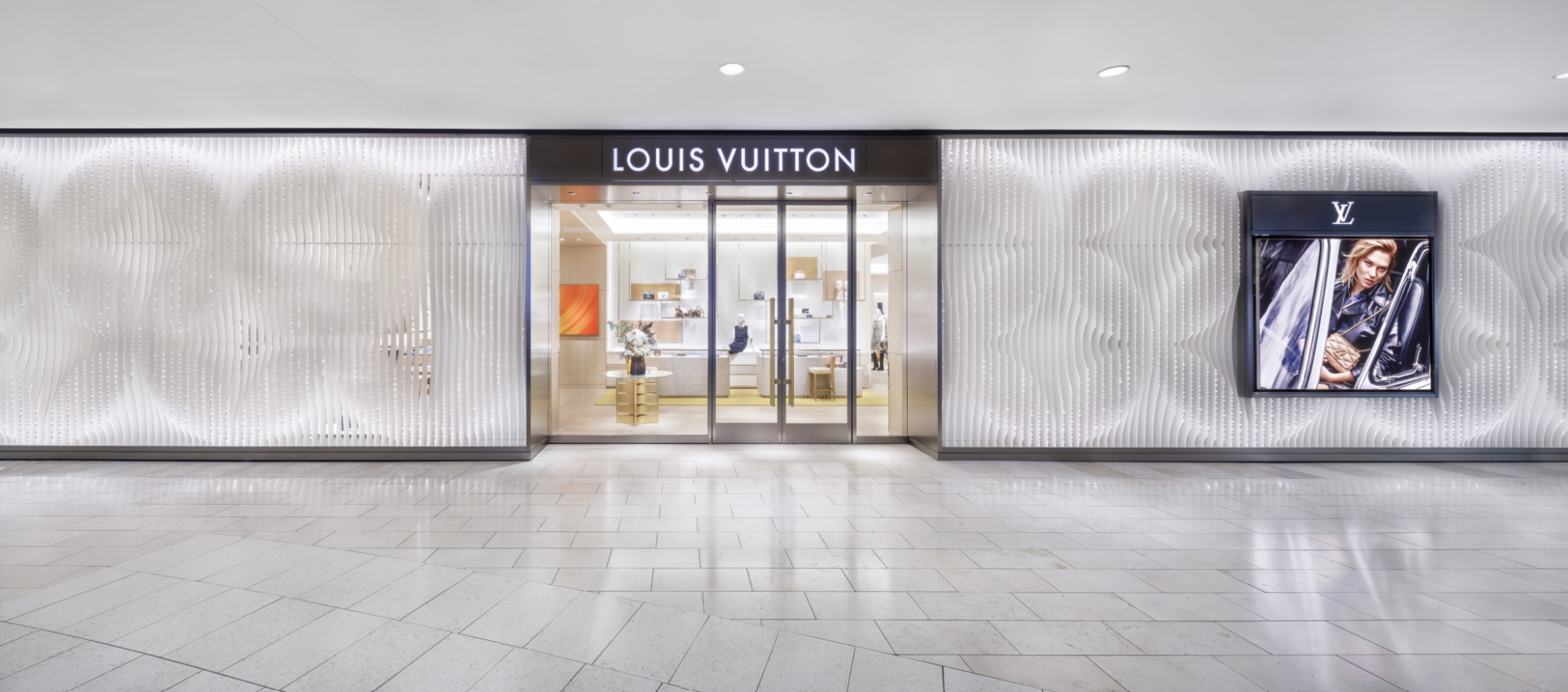 LV DALLAS